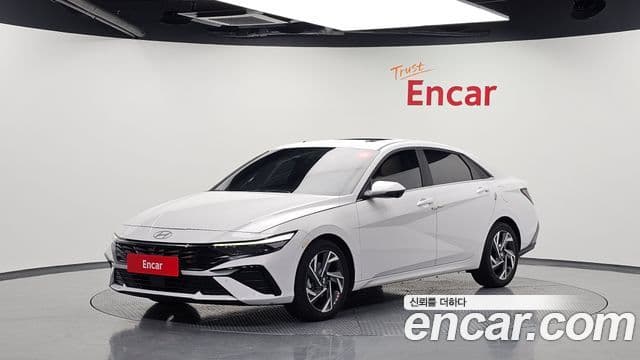 Hyundai The New Avante (CN7) 1