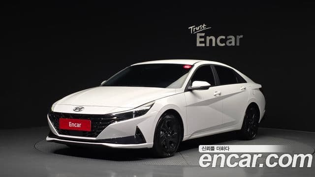 Hyundai Avante (CN7) 1