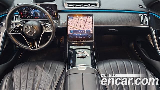 Mercedes-Benz S-Class W223 4