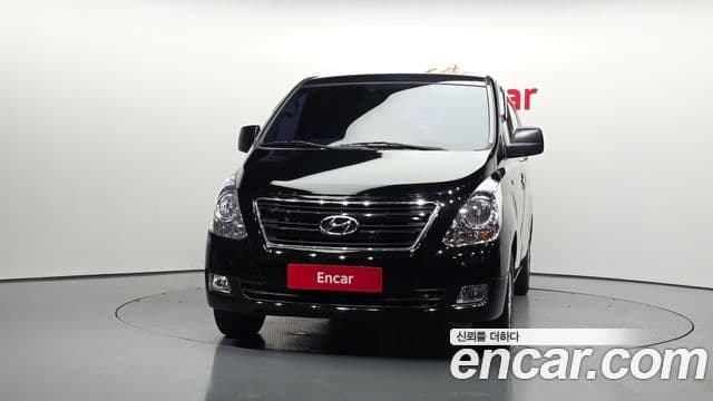 Hyundai Grand Starex 3
