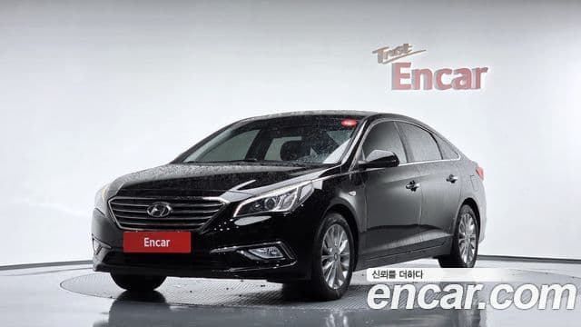 Hyundai LF Sonata 1