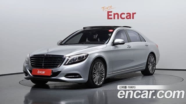 Mercedes-Benz S-Class W222 1