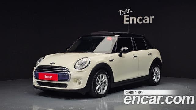 MINI Cooper D — 1