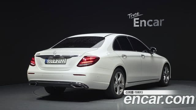 Mercedes-Benz E-Class W213 2
