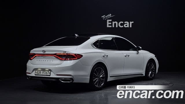 Hyundai Grandeur IG 2