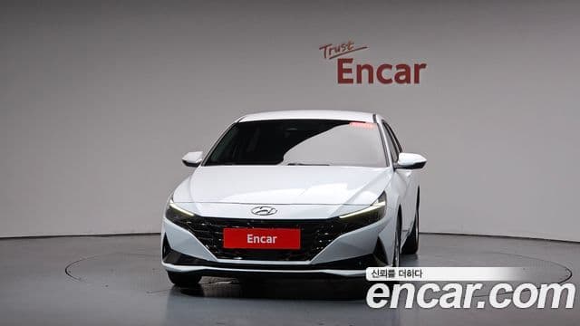 Hyundai Avante (CN7) 2