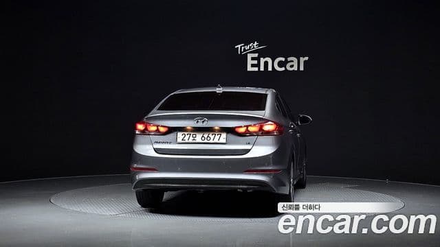 Hyundai Avante AD 4