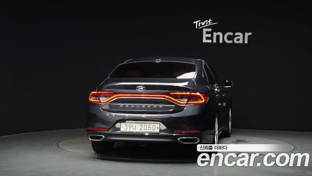 Hyundai Grandeur IG 4