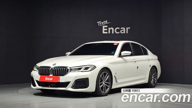 BMW 5 Series (G30)