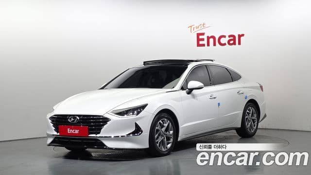 Hyundai Sonata (DN8)