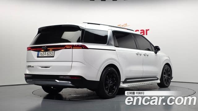Kia Carnival 4th Gen 2