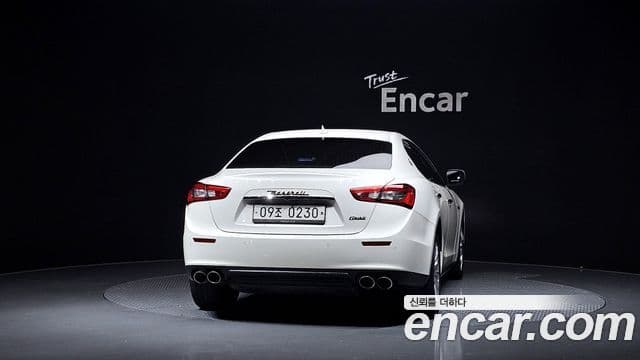 Maserati Ghibli 3