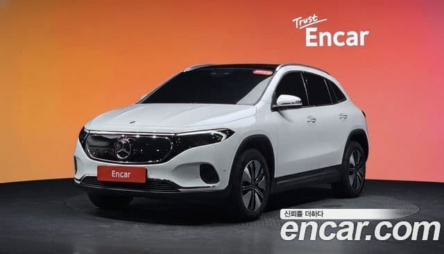 Mercedes-Benz EQA H243