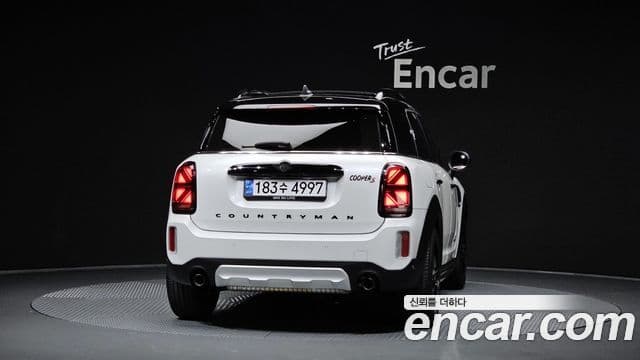 MINI Cooper S Countryman 3