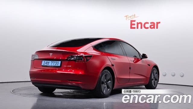 Tesla Model 3 2