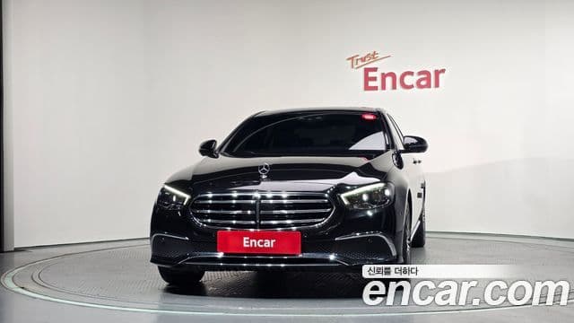 Mercedes-Benz E-Class W213 3