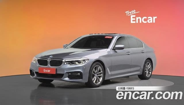 BMW 5 Series (G30)