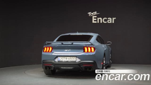 Ford Mustang 7th Gen 3