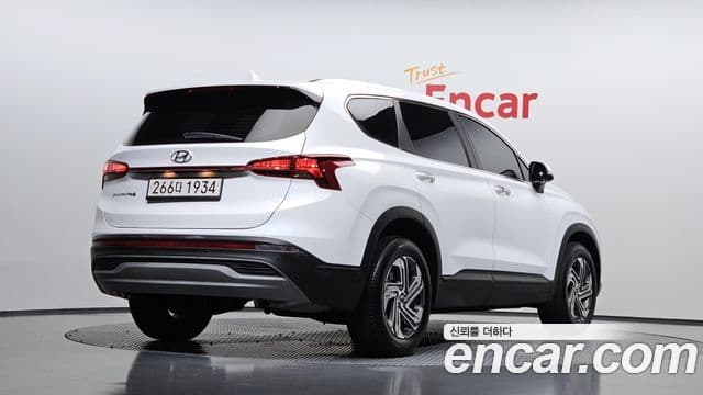 Hyundai The New Santa Fe 2