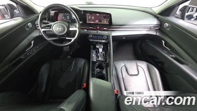 Hyundai The New Avante (CN7) 4