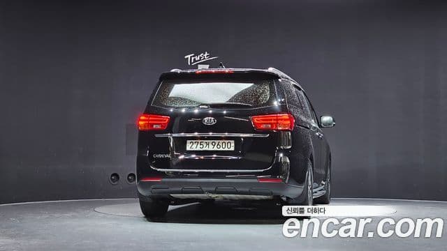 Kia The New Carnival 3