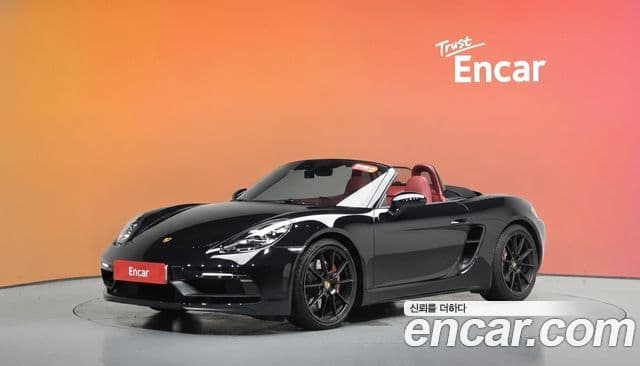 Porsche 718 Boxster 1