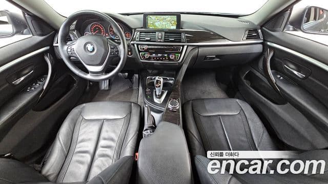BMW 4 Series (F32) 4