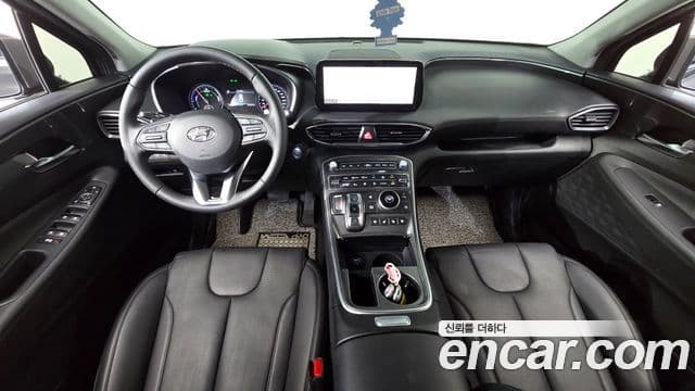 Hyundai The New Santa Fe 4