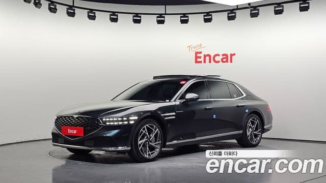 Genesis G90 (RS4) — 1