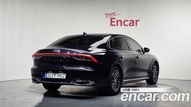 Hyundai The New Grandeur IG 2