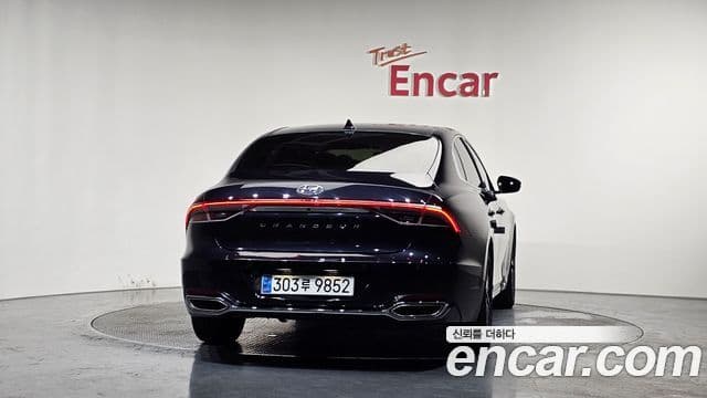 Hyundai The New Grandeur IG 4
