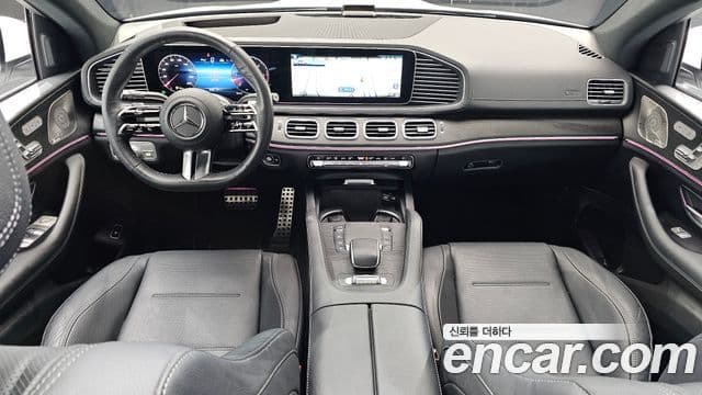 Mercedes-Benz GLE-Class W167 4