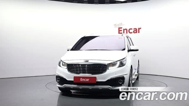 Kia All New Carnival 3