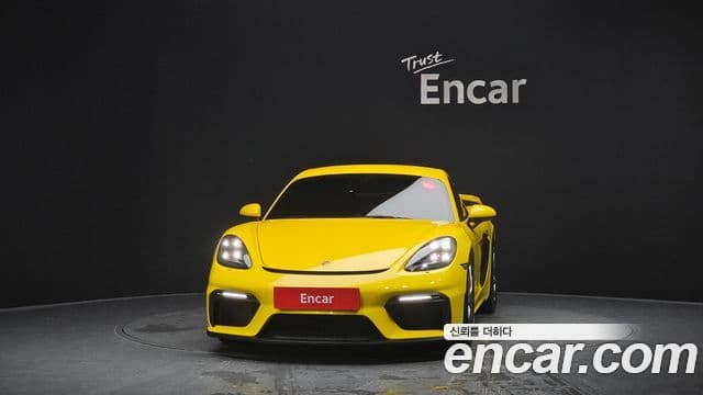 Porsche 718 Cayman 2