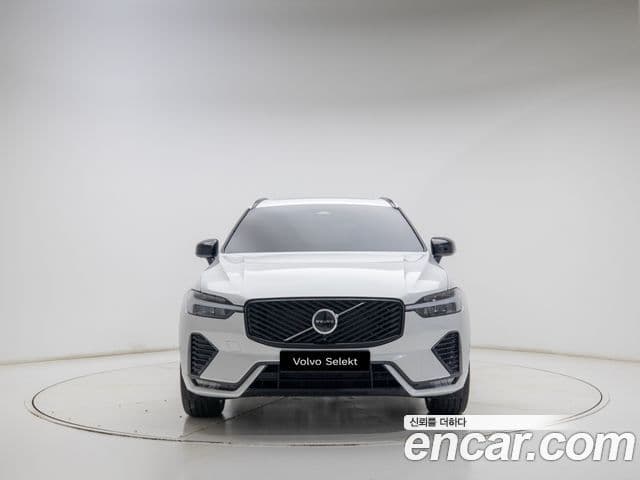 Volvo XC60 2nd Gen 2