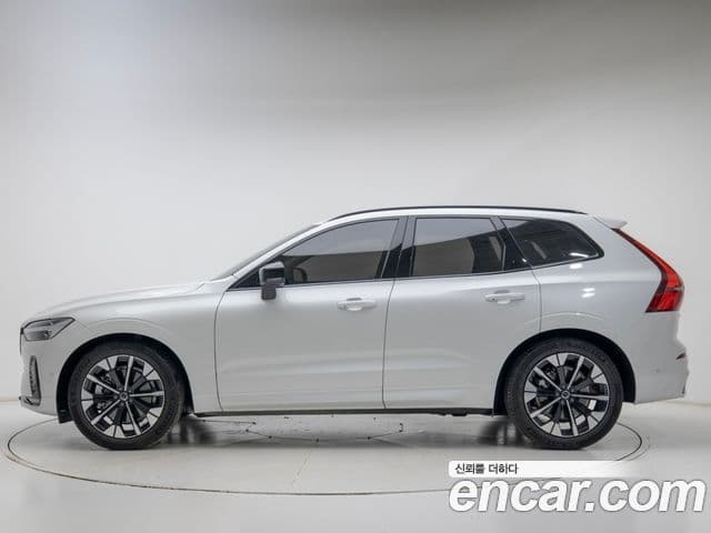 Volvo XC60 2nd Gen 3