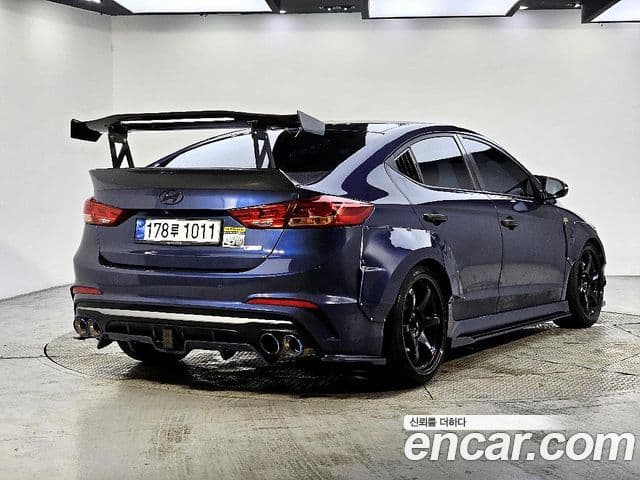 Hyundai Avante AD 3