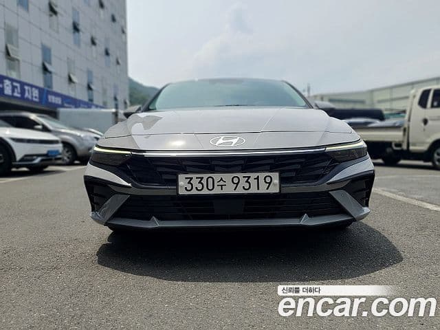 Hyundai The New Avante (CN7) 4