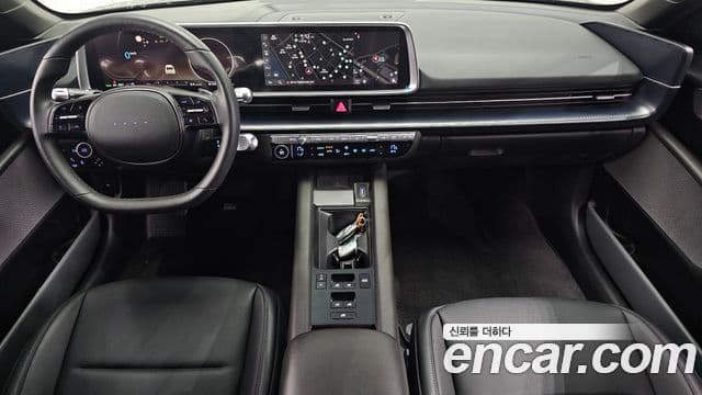 Hyundai Ioniq 6 4