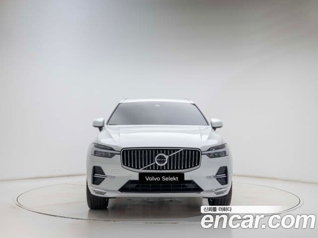 Volvo XC60 2nd Gen 2