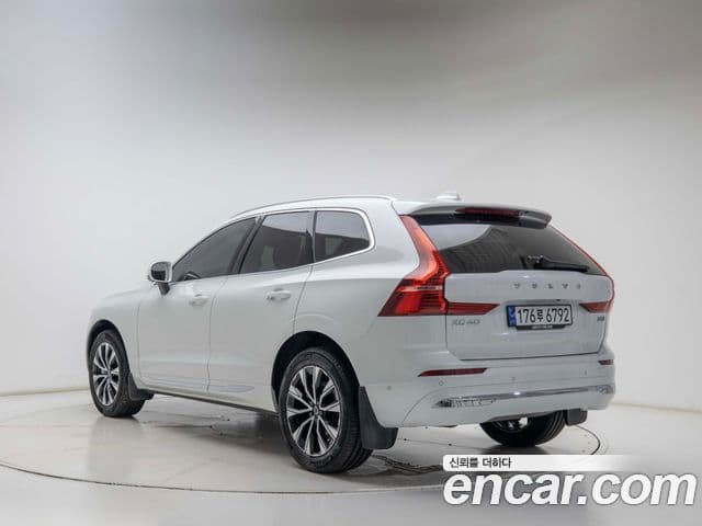 Volvo XC60 2nd Gen 4