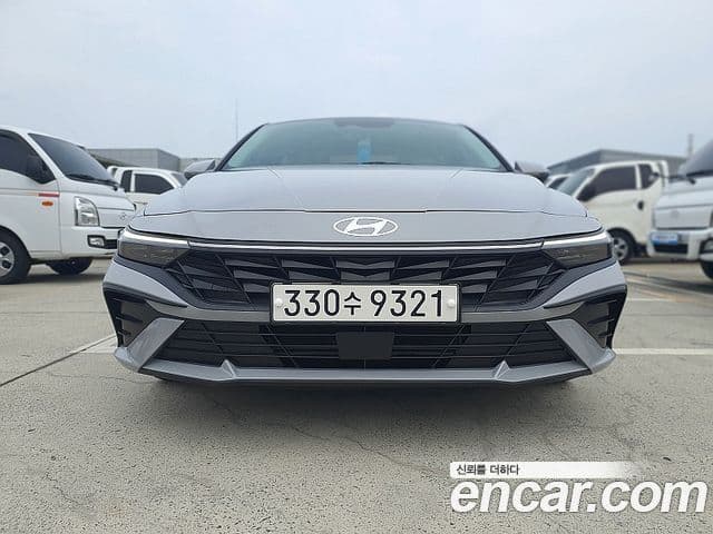 Hyundai The New Avante (CN7) 3