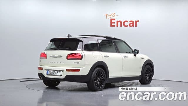 MINI Cooper Clubman 2