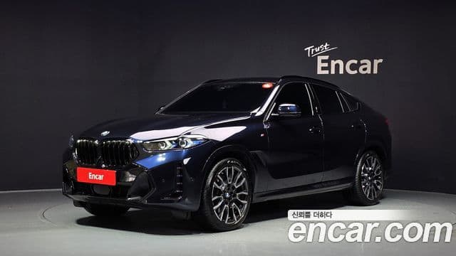 BMW X6 (G06)