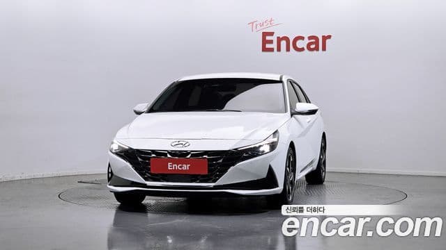 Hyundai Avante (CN7) 2