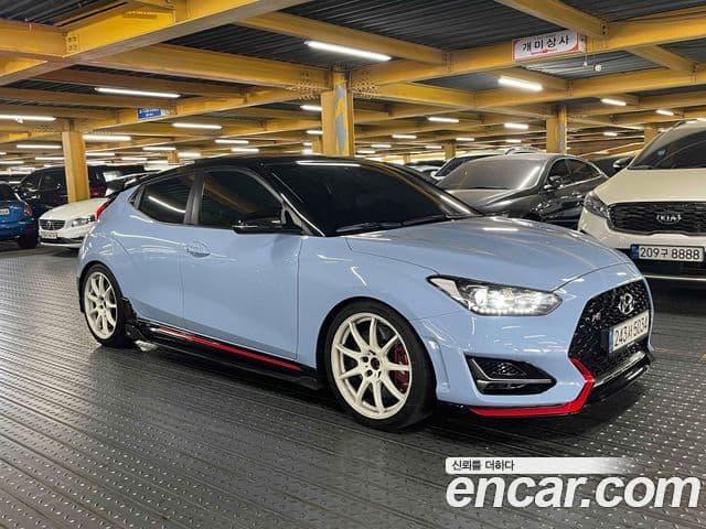 Hyundai Veloster (JS) 3