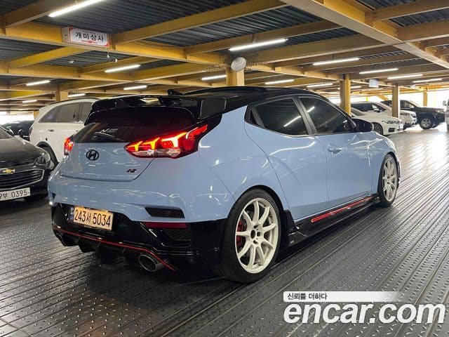 Hyundai Veloster (JS) 4
