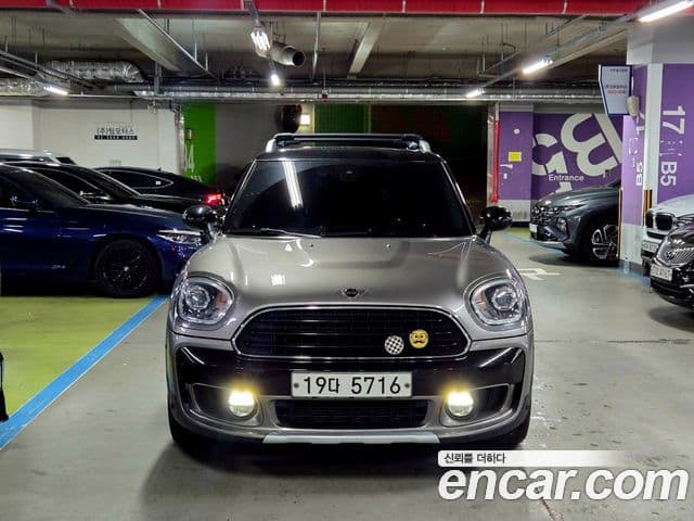 MINI Cooper Countryman — 1