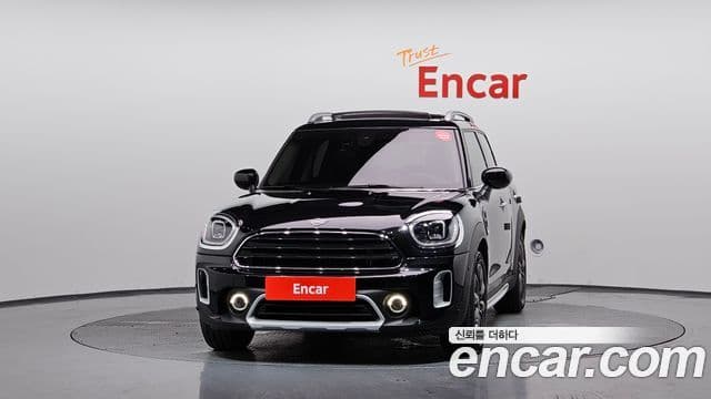 MINI Cooper Countryman 2