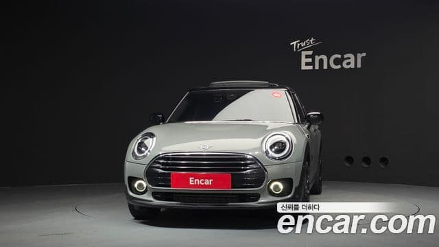 MINI Cooper Clubman 2